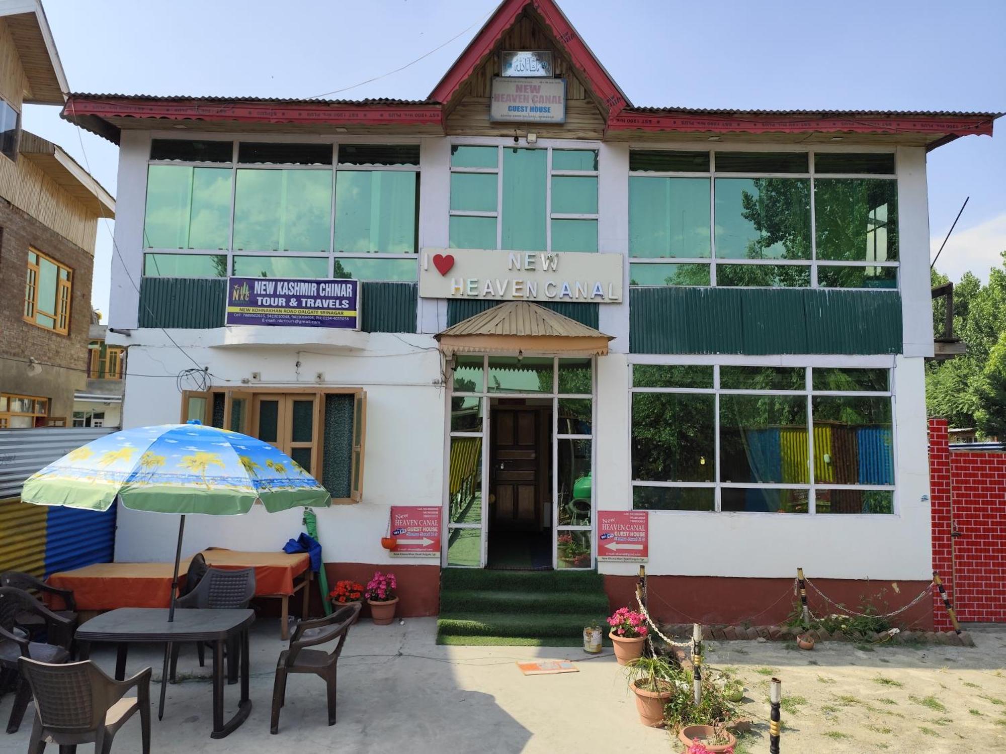 Hotel New Heaven Canal Srinagar  Exterior photo